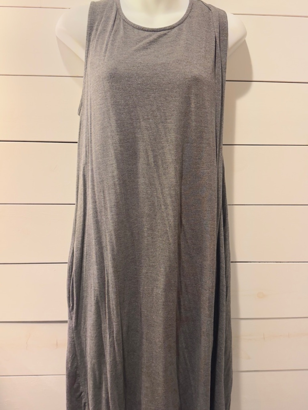 Suzanne Betro Sleeveless Maxi Dress in Grey With POCKETS!